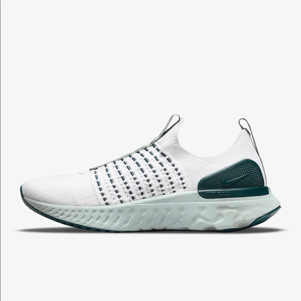 Brand New Nike React Phantom Run Flyknit 2 Teal Green